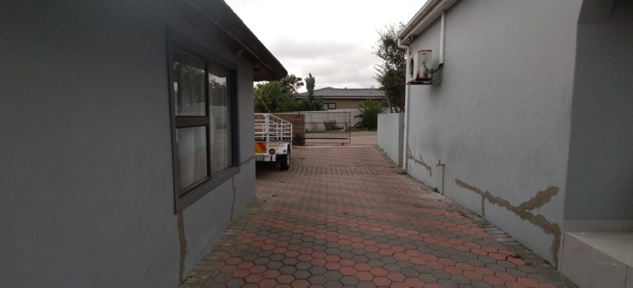 To Let 1 Bedroom Property for Rent in Bayview Western Cape